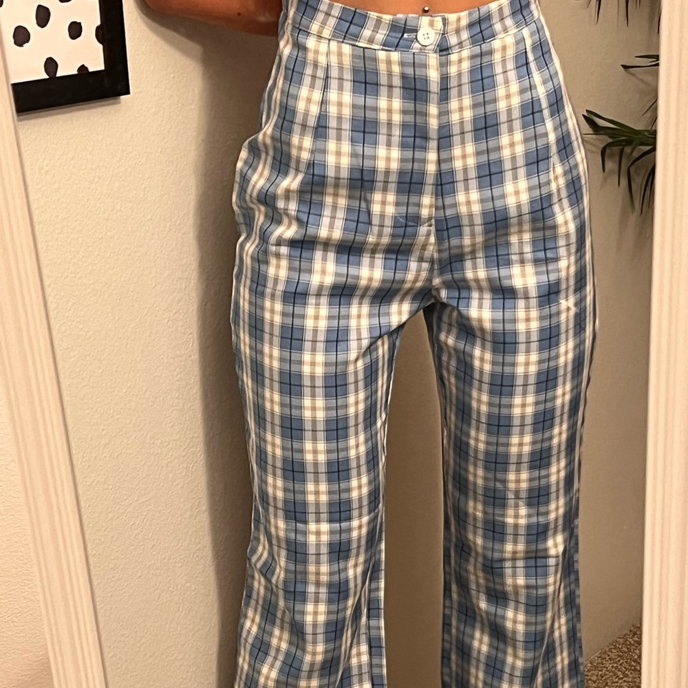 Baby blue high waisted plaid trouser.